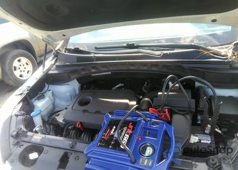 2017 Hyundai Santa Fe Sport 2.4L из США, поврежденный, VIN 5XYZT3LB5HG435132